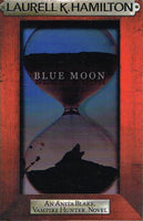 Blue moon Laurell K Hamilton