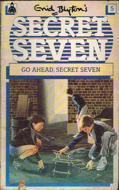 Go Ahead, Secret Seven Enid Blyton